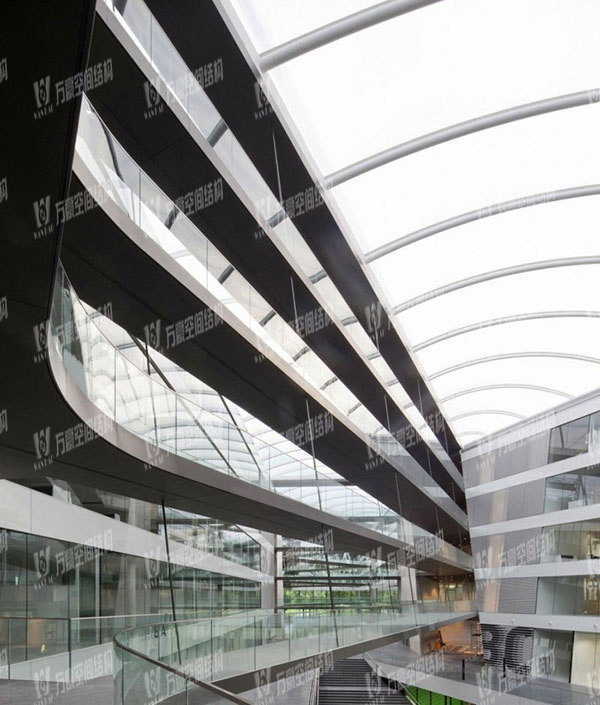 ETFE薄膜是什么材料？ETFE透明膜結(jié)構(gòu)有哪些特點？