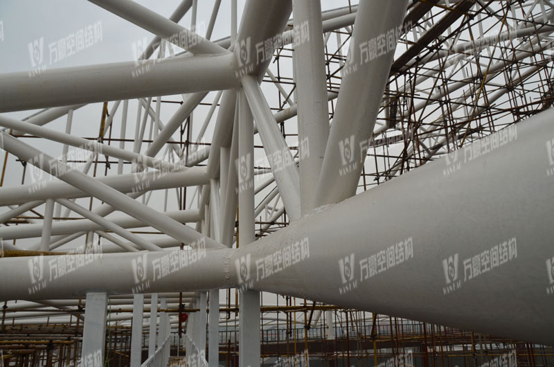 天華鄉(xiāng)村大舞臺(tái)異型鋼結(jié)構(gòu)項(xiàng)目 天華鄉(xiāng)村大舞臺(tái)異型鋼結(jié)構(gòu)項(xiàng)目