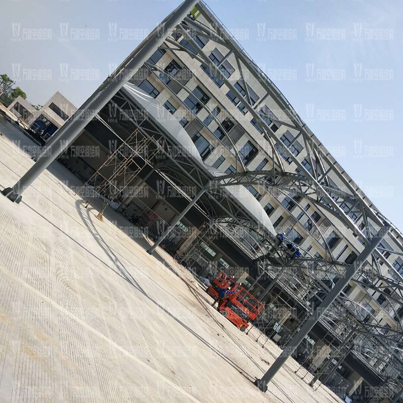 奉化方橋農(nóng)副膜結(jié)構(gòu)雨棚工程項(xiàng)目竣工 奉化方橋農(nóng)副膜結(jié)構(gòu)雨棚工程項(xiàng)目竣工