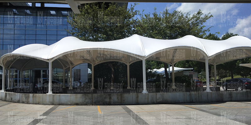 膜結(jié)構(gòu)停車棚的安裝工藝是怎樣的？膜結(jié)構(gòu)車棚安裝步驟有哪些？