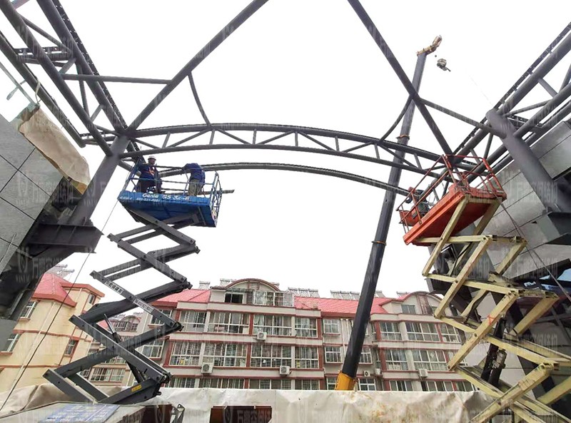 新泰卓越·財富廣場異型鋼結構項目 新泰卓越·財富廣場異型鋼結構項目