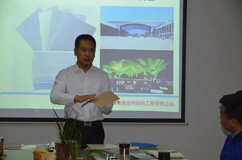 萬豪人，萬豪夢，萬眾一心，豪邁未來