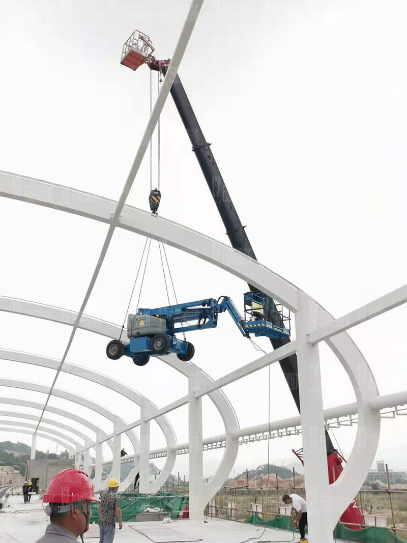 清遠磁懸浮項目蓮湖車站鋼-膜結(jié)構(gòu)工程鋼結(jié)構(gòu)防火涂料完工