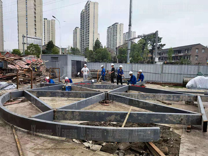 臺(tái)州大板橋ETFE氣枕天幕項(xiàng)目開(kāi)始施工 臺(tái)州大板橋ETFE氣枕天幕項(xiàng)目開(kāi)始施工