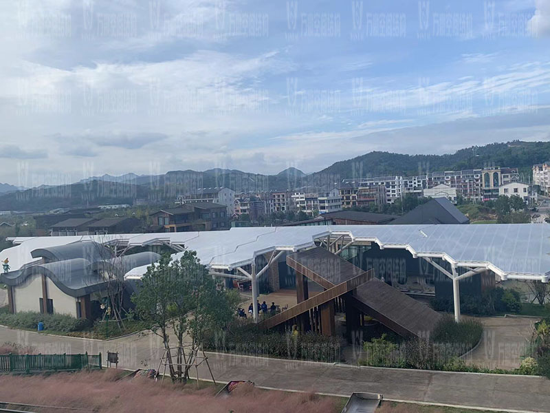 萬豪空間結構員工到臺州大板橋ETFE氣枕天幕項目、溫州鐵定溜溜樂園ETFE天幕及PTFE景觀傘膜結構工項目學習交流