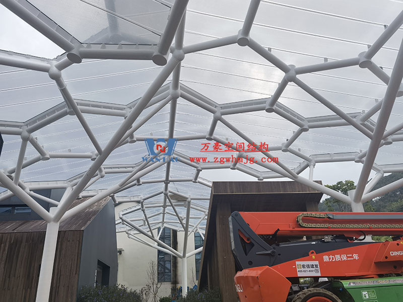 ETFE膜結構建筑有哪些優(yōu)勢？ETFE膜結構材料對比其他材料有哪些優(yōu)點？