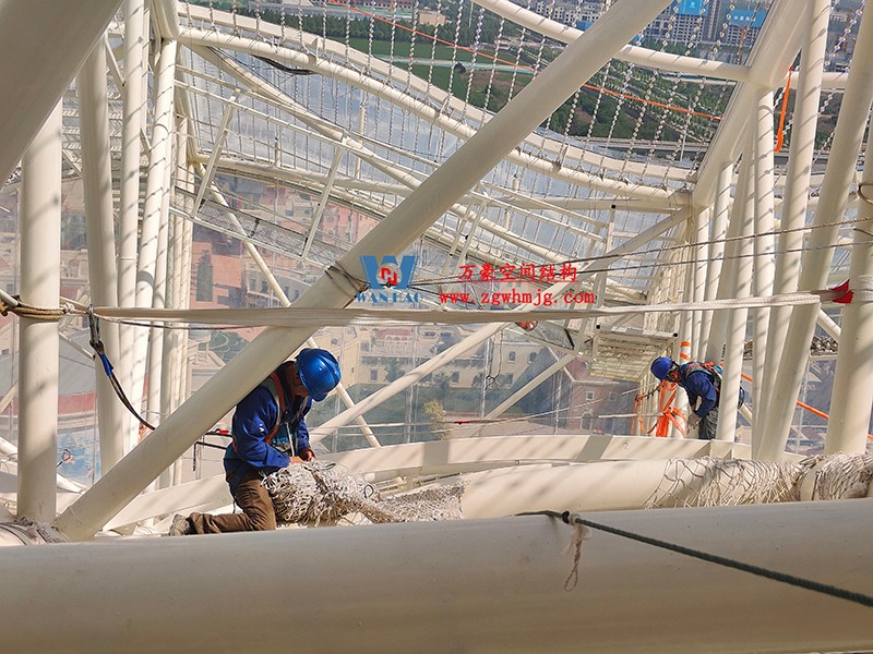 勞動(dòng)最光榮，致敬一線工作者！