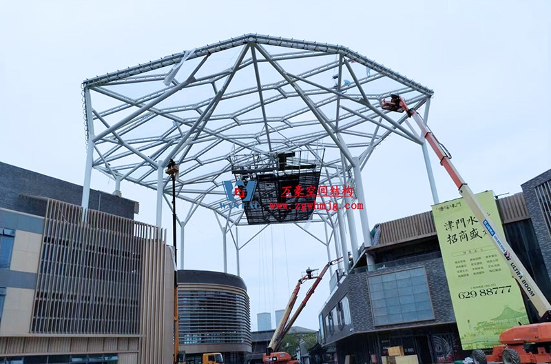 勞動(dòng)最光榮，致敬一線工作者！