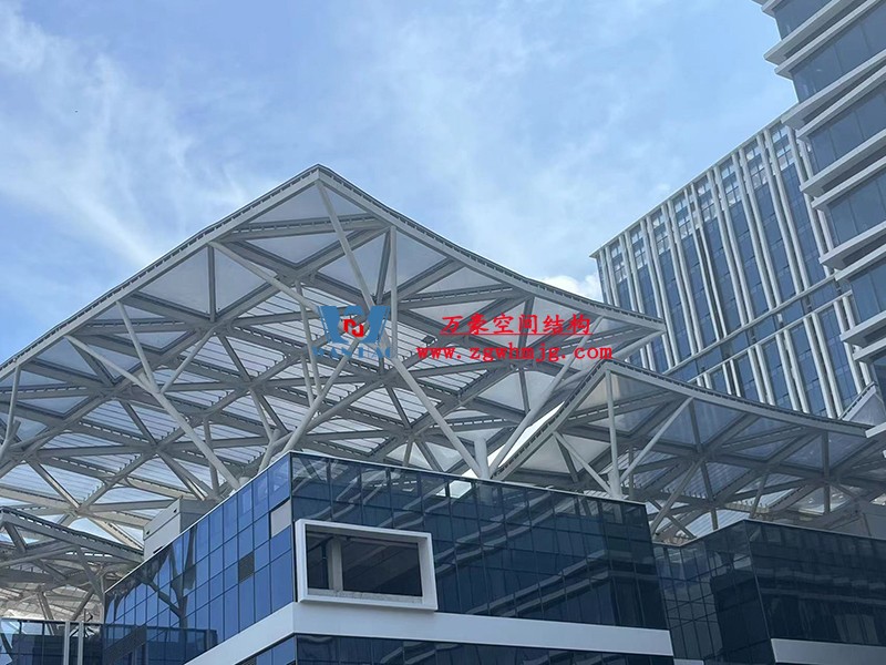 中交海南總部基地項目A地塊三標(biāo)段ETFE膜結(jié)構(gòu)項目 中交海南總部基地項目A地塊三標(biāo)段ETFE膜結(jié)構(gòu)項目