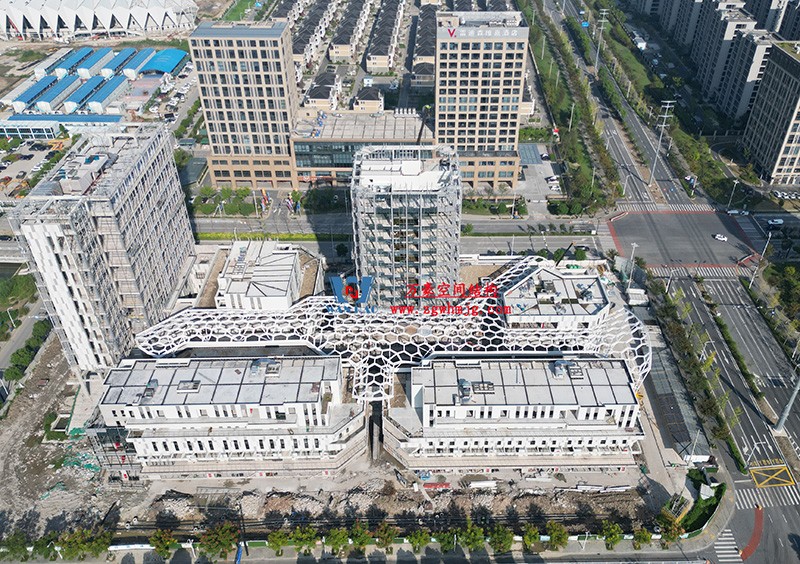 建筑藝術(shù)中鋼結(jié)構(gòu)的力學美感表達 建筑藝術(shù)中鋼結(jié)構(gòu)的力學美感表達