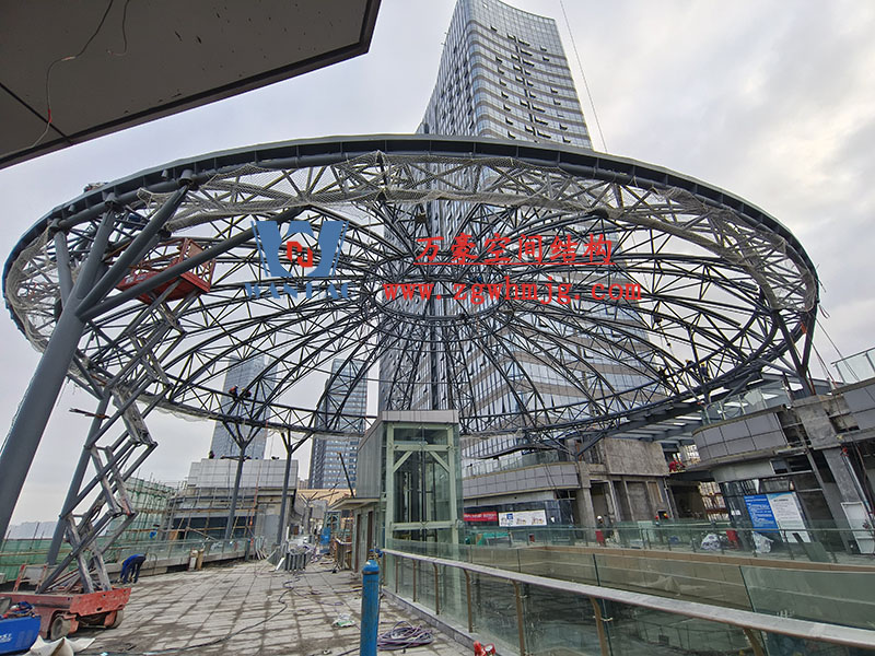 南充萬達(dá)商業(yè)街區(qū)蓋頂天幕空間鋼結(jié)構(gòu) 南充萬達(dá)商業(yè)街區(qū)蓋頂天幕空間鋼結(jié)構(gòu)