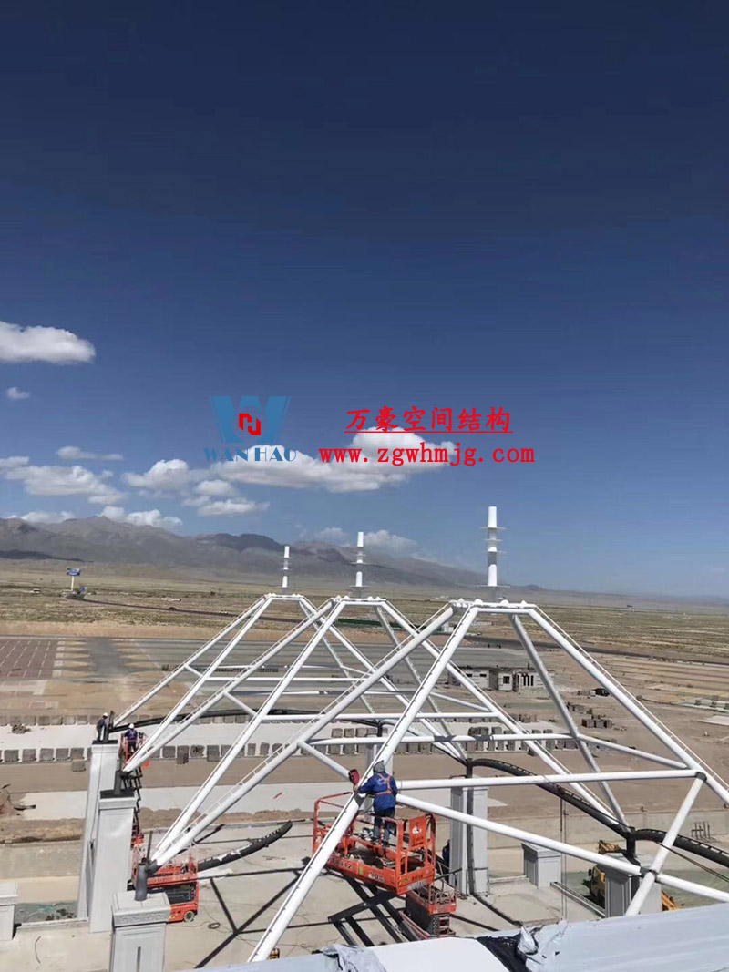 青海茶卡鹽湖天空之境集散中心鋼膜結(jié)構(gòu)項(xiàng)目 青海茶卡鹽湖天空之境集散中心鋼膜結(jié)構(gòu)項(xiàng)目