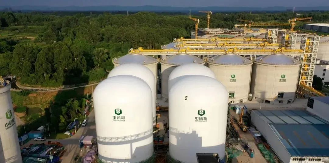 我國首批糧食【氣膜倉】正式投運(yùn) 我國首批糧食【氣膜倉】正式投運(yùn)