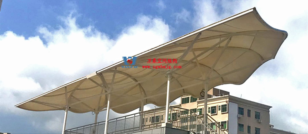 膜結(jié)構(gòu)遮陽(yáng)雨棚受歡迎的主要原因是什么？