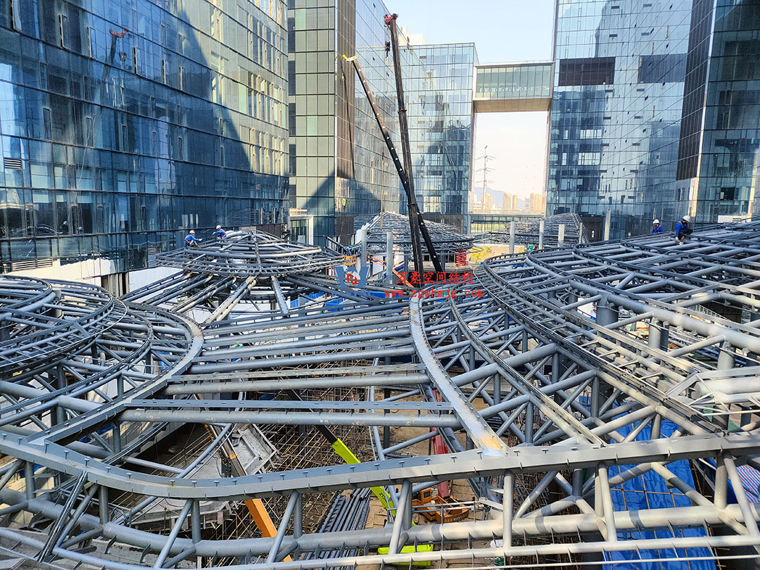 博多森谷項(xiàng)目中庭鋼膜結(jié)構(gòu)工程 博多森谷項(xiàng)目中庭鋼膜結(jié)構(gòu)工程