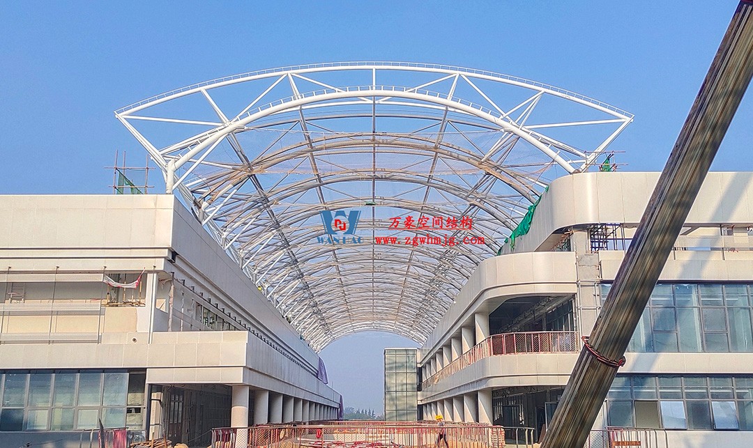 工程進度全速推進，PTFE膜材張拉在即！