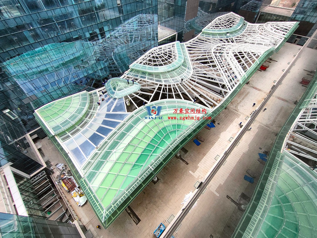 博多森谷項(xiàng)目中庭鋼膜結(jié)構(gòu)工程 博多森谷項(xiàng)目中庭鋼膜結(jié)構(gòu)工程