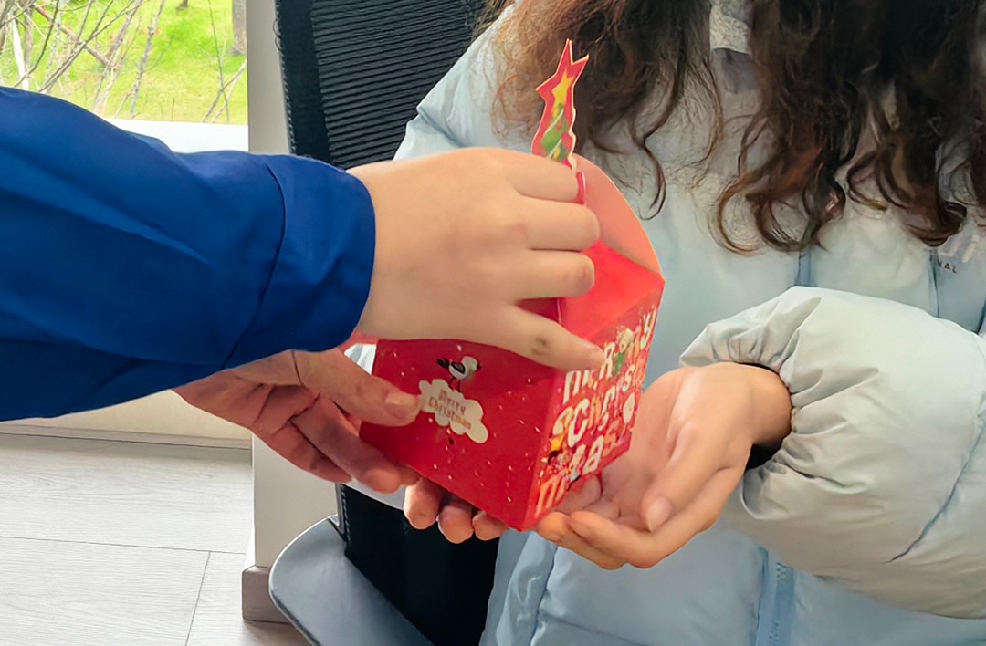 關(guān)愛員工，愛在萬豪|暖心平安夜，傳遞“蘋”安幸福