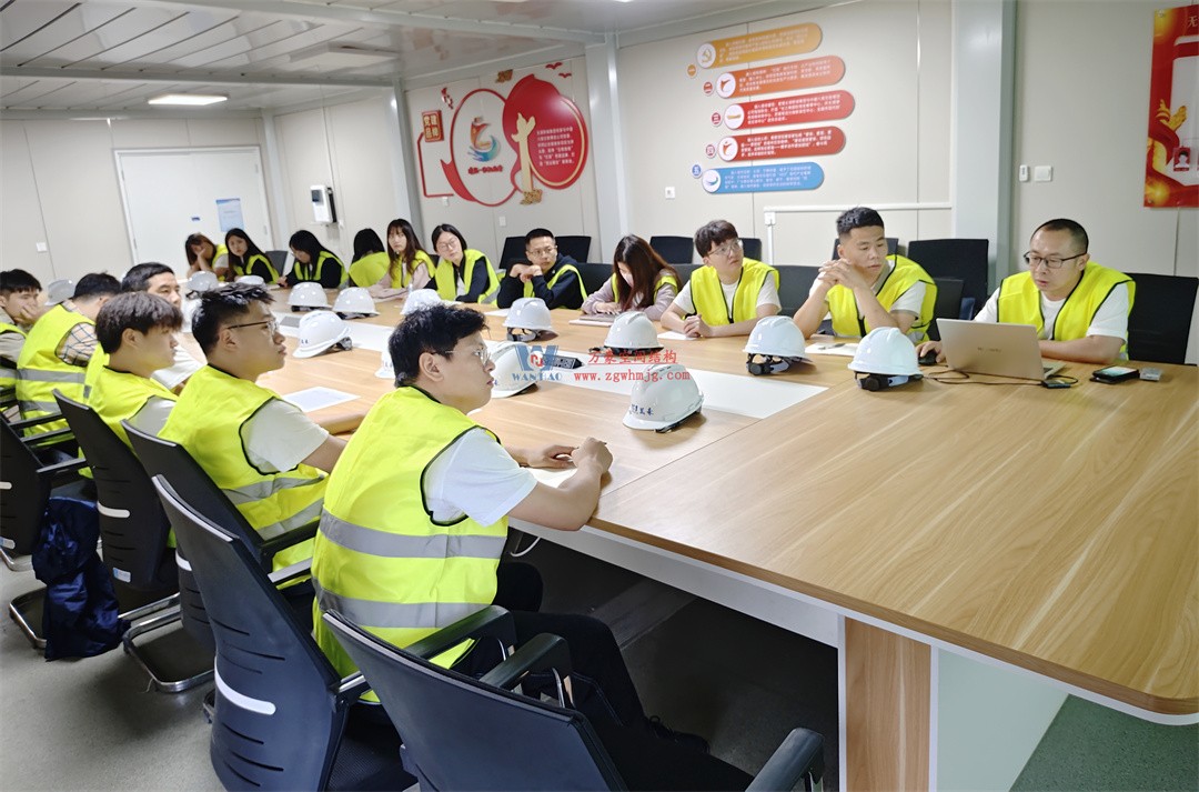 標(biāo)桿引領(lǐng)，智啟未來(lái)——萬(wàn)豪集團(tuán)營(yíng)銷(xiāo)、設(shè)計(jì)與技術(shù)骨干共赴無(wú)錫奧體中心，現(xiàn)場(chǎng)觀摩學(xué)習(xí)解鎖“創(chuàng)新密碼”