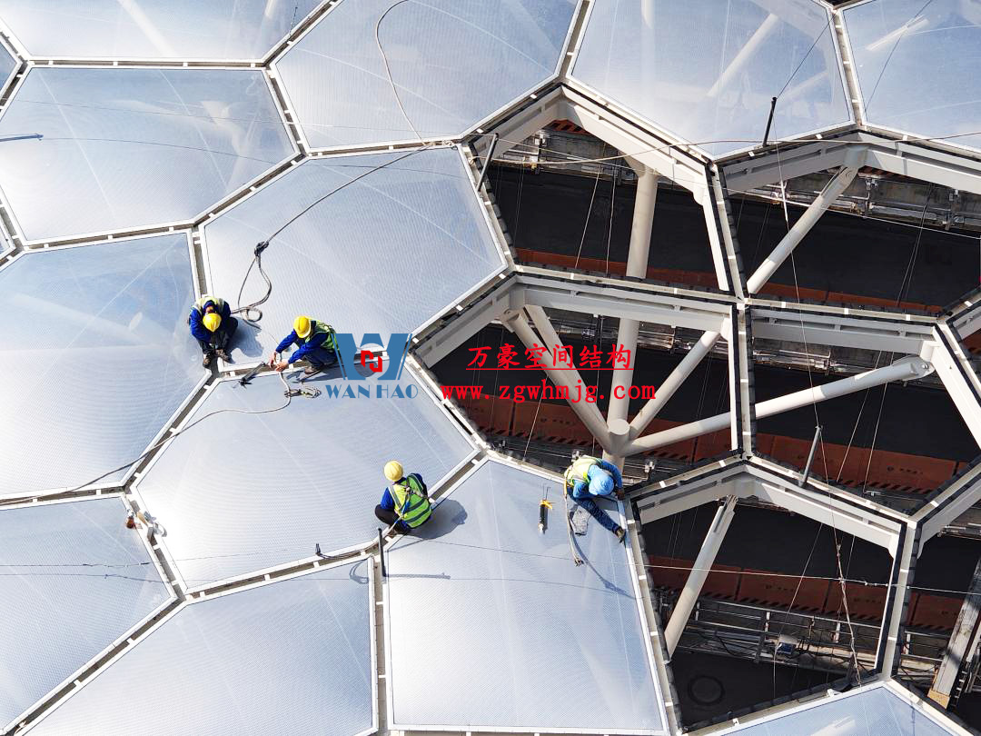 安吉縣昌碩小區(qū)地塊房產(chǎn)開(kāi)發(fā)項(xiàng)目鋼結(jié)構(gòu)天幕工程