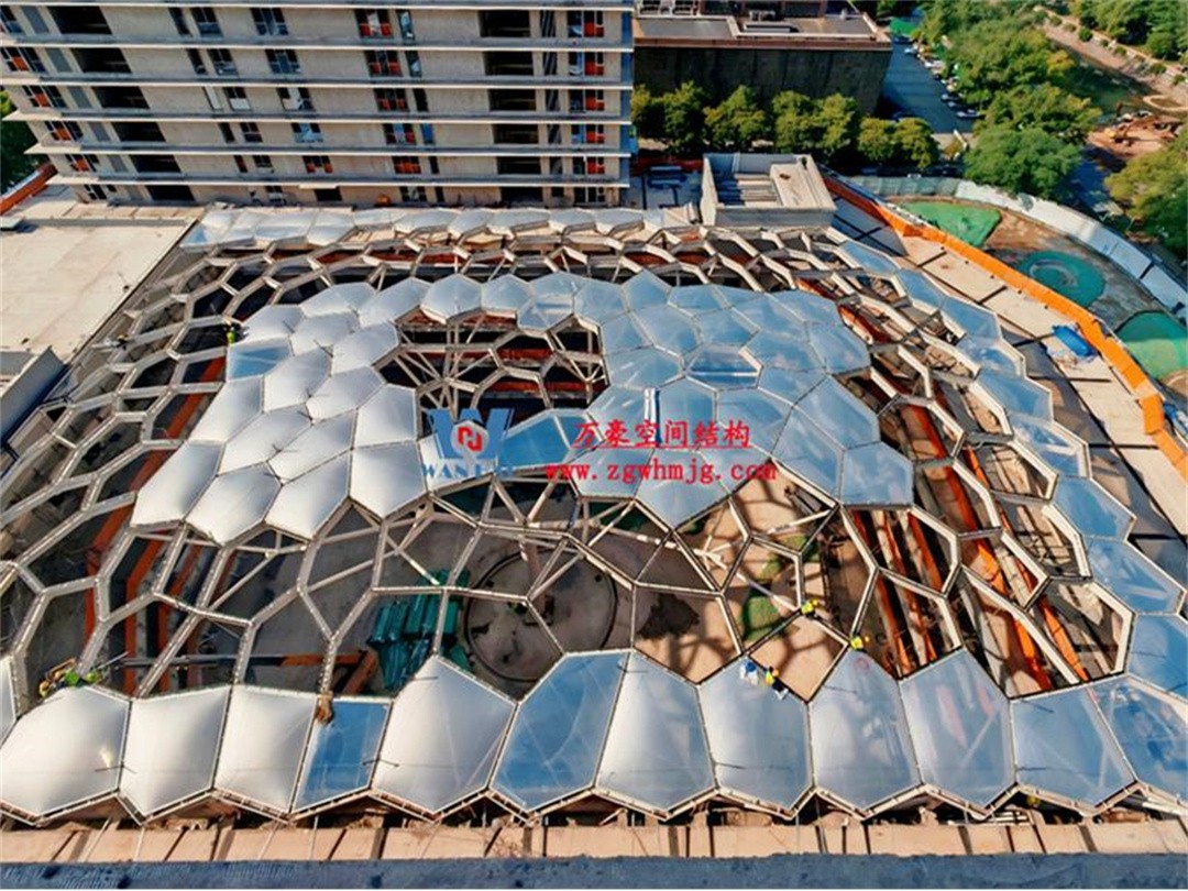 安吉縣昌碩小區(qū)地塊房產(chǎn)開發(fā)項目鋼結(jié)構(gòu)天幕 安吉縣昌碩小區(qū)地塊房產(chǎn)開發(fā)項目鋼結(jié)構(gòu)天幕