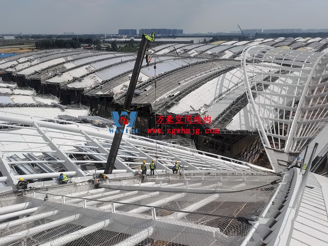 鄭州中原高鐵港數(shù)字展貿城ETFE膜結構 PTFE膜結構項目 鄭州中原高鐵港數(shù)字展貿城ETFE膜結構 PTFE膜結構項目