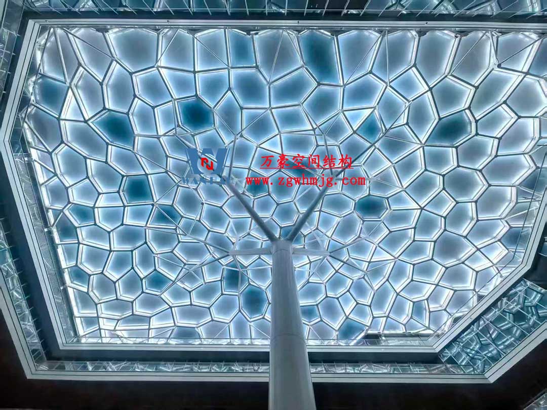 安吉縣昌碩小區(qū)地塊房產(chǎn)開發(fā)項目ETFE天幕 安吉縣昌碩小區(qū)地塊房產(chǎn)開發(fā)項目ETFE天幕