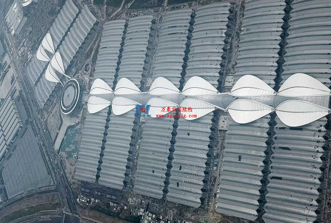 鄭州中原高鐵港數(shù)字展貿(mào)城ETFE膜結(jié)構(gòu) PTFE膜結(jié)構(gòu)工程 鄭州中原高鐵港數(shù)字展貿(mào)城ETFE膜結(jié)構(gòu) PTFE膜結(jié)構(gòu)工程