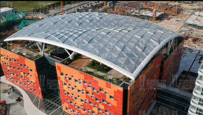 ETFE膜結(jié)構(gòu)性能如何？ETFE膜結(jié)構(gòu)透光性好嗎？