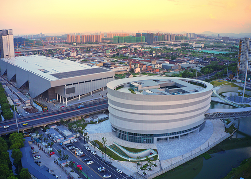 紹興國際會(huì)展中心PTFE網(wǎng)格織物幕墻項(xiàng)目