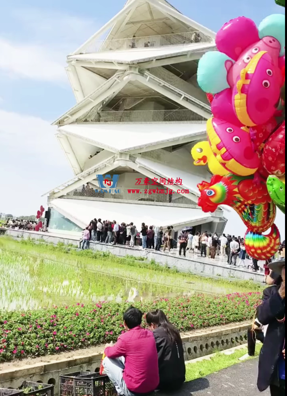 這個PTFE膜結構景觀建筑火啦！