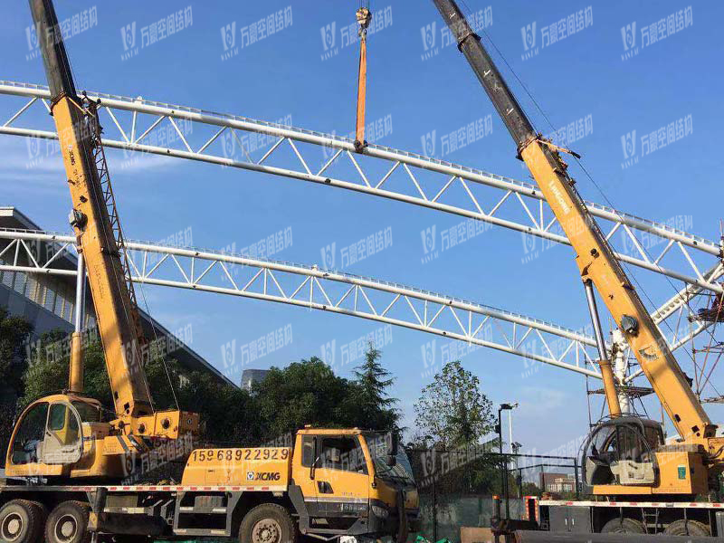 寧波(鄞州)網球中心遮陽棚膜結構工程二期項目施工中 寧波(鄞州)網球中心遮陽棚膜結構工程二期項目施工中