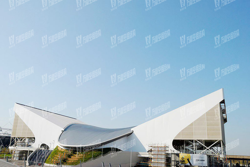 膜結(jié)構(gòu)工程建筑加工安裝時(shí)有哪些規(guī)范事項(xiàng)需要注意？